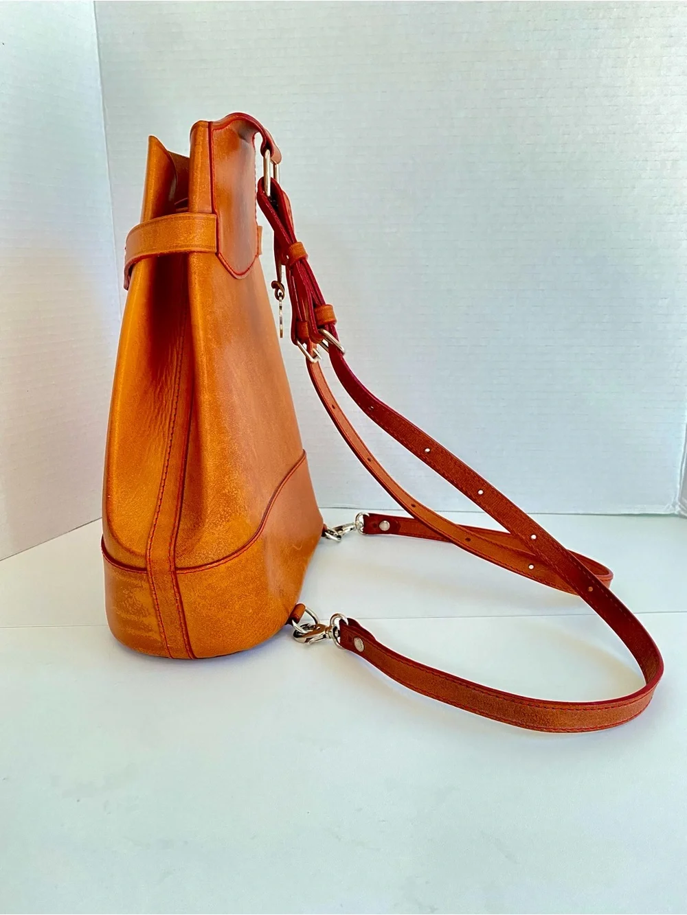 Vintage Dooney & Bourke Cognac Pyramid Alto Sling